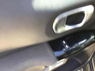 Citroën C4 cactus 1.6 blueHDI  business lichte schade picture 8