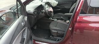 Opel Crossland Bj:04-2018 1.2-turbo Automaat Innovation uitvoering Navi Climatecontrol CruiseControl Stoelverwarming Lichtautomaat Privacyglas Stuurwiel verwarming Voorruit verwarming picture 12