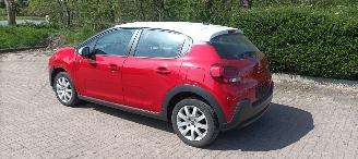 Citroën C3 You! 1.2-Benzine 83pk Airco Stoelverwarming Lichtautomaat Drivelane assistent Led koplampen led Dagrijverlichting Dab audio systeem Bi-Color pearl metallic Lak picture 6