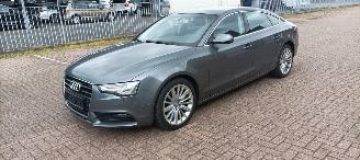 Audi A5 Sportback 2.0 Automaat Navi Xenon Led Climatecontrol CruiseControl Stoelverwarming Lichtautomaat Regensensor Audio CD 18-inch audi velgen Afneembare trekhaak Parkeersensoren voor en achter picture 1