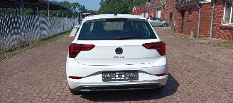 Volkswagen Polo 1.0-mpi 80pk Airconditioning Led koplampen Virtual Cockpit Frontassistent  Drivelane assistent Stoelverwarming Cruisecontrol picture 6