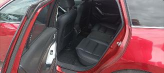 Mazda 6 4x4  Automatik Navi Led koplampen led achterlichten Headup Leren Sportstoelen Memory keyless Entry Blindspot Drivelane cruisecontrol met radar Stoelverwarming Lichtautomaat Regensensor Bose Soundsystem 19-inch velgen trekhaak picture 21