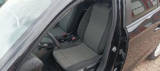 Opel Corsa bj: 7-2020 1.2 Climatecontrol CruiseControl Stoelverwarming Lichtautomaat Privacyglas Led-Koplampen Led-Achterlichten stuurwiel met verwarming picture 20