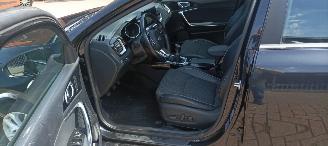 Kia Ceed Bj 9-2018 1.6 Climatecontrol Led-Koplampen Led-Achterlichten Navi Sportstoelen met Memory keyless Entry Blindspot Drivelane parkeer-assistent picture 13