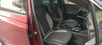Opel Crossland Innovation uitvoering 1.2 DI Turbo OPF Automaat Navigatie AppleCarPlay Climatecontrol CruiseControl Opel iLink Winterpakket Stoelverwarming stuurwielverwarming Voorruitverwarming Dimmende binnenspiegel Chrome-pakket Parkeersensoren Trekhaak Bi-Color Lak picture 20