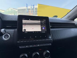 Renault Clio 1.0 TCe Intens CARPLAY-NAVI-LED-KEYLESS-PDC picture 17