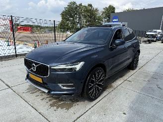 Schadeauto Volvo Xc-60 2.0 B5 Momentum Exclusief -AUTOMAAT-PANO-LEDER-NAVI 2021/8