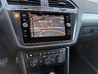 Volkswagen Tiguan 1.5 TSI DSG ALLSPACE 150 PK-NAVI-PDC picture 19