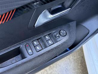 Peugeot e-208 EV Active Pack 50 kWh NAVI - LED picture 14
