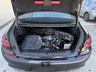 BMW 3-serie 330e High Executive M HUD - SCHUIFDAK - KEYLESS picture 10