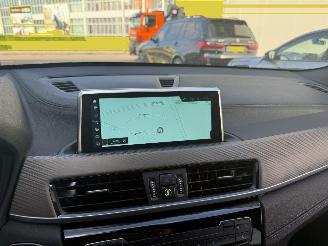 BMW X2 sDrive 18i HIGH EXECUTIVE-AUTOMAAT-NAVI-PDC picture 19