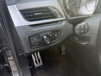 BMW X2 sDrive 18i HIGH EXECUTIVE-AUTOMAAT-NAVI-PDC picture 16