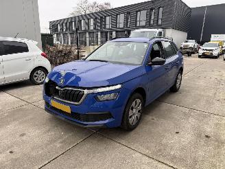skadebil auto Skoda Kamiq 1.0 TSI SPORT BUSINESS-NAVI-PDC 2021/3