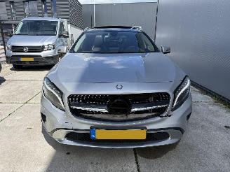 Mercedes GLA 200d PRESTIGE AUTOMAAT-PANO-NAVI-PDC picture 13