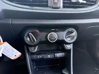 Kia Picanto 1.0 DPI DynamicLine CAMERA - NAVI - CRUISE picture 19