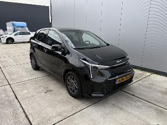 Schadeauto Kia Picanto 1.0 DPI DYNAMIC PLUS LINE - CAMERA - NAVI - AIRCO 2025/7