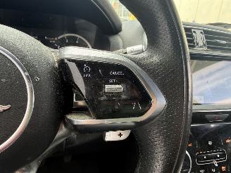 Jaguar XE 2.0 P250 R-Dynamic Black - NAVI - LED - CAMERA - KEYLESS picture 17