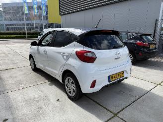 Hyundai I-10 1.0 COMFORT CRUISE - AIRCO picture 4