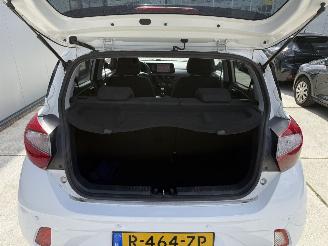 Hyundai I-10 1.0 COMFORT CRUISE - AIRCO picture 10