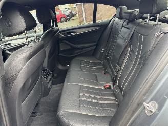 BMW 5-serie 530e iPerformance High Executive M-Pakket Harman Kardon 360Camera Head-Up Geen Schade! picture 13