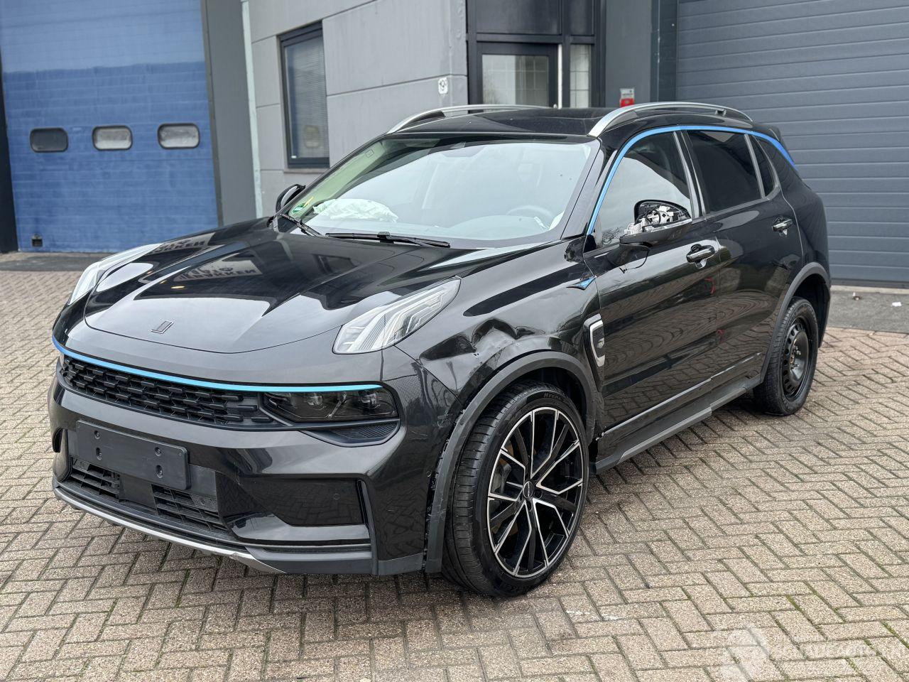 Lynk & Co 01 1.5 Plugin Hybrid Pano Navi Led