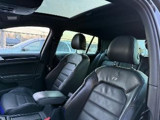 Volkswagen Golf 2.0 TSI 300Pk R 4Motion Pano picture 16
