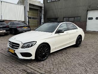 Coche accidentado Mercedes C-klasse 180 AMG Pakket Pano Burnmester Nap Nederlandse Auto 2018/1