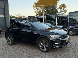 Voiture accidenté Volkswagen T-Roc 2.0 TDI 150Pk DSG R-Line Pano 2021/3
