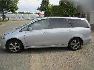 Mitsubishi Grandis 2.4 -16V INTENSE AUTOMAAT 7 PERSOONS picture 2
