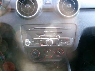 Audi A1 1.0 TFSI ADRENALIN AIRCO NAVI 5 DEURS picture 16