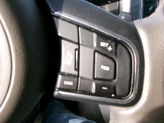 Jaguar XF 2.0 D R-SPORT AWD picture 23