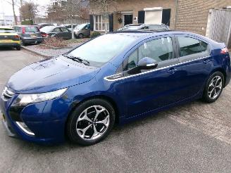 Unfallwagen Opel Ampera 1.4 ELEKTRICH BENZINE 2012/3