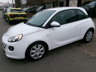 Vaurioauto  passenger cars Opel Adam 1.2 I 2013/6