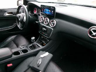 Mercedes A-klasse 200 PRESTIGE CLIMA PANO LEDER picture 15