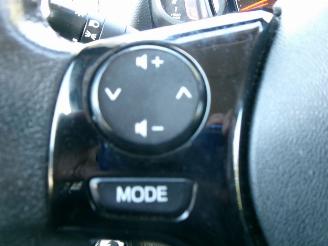 Peugeot 108 1.0e-VTI ACTIVE AIRCO picture 17