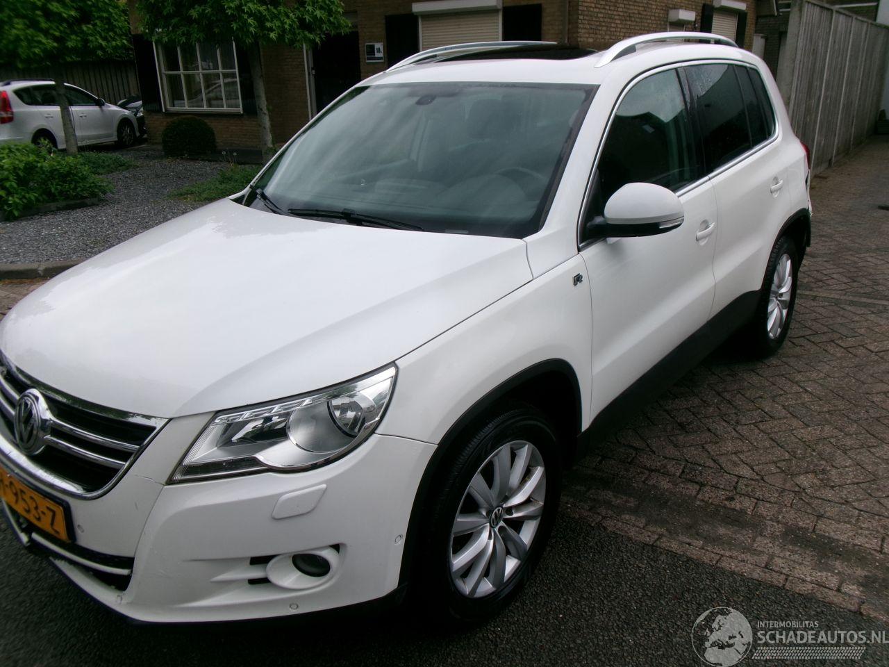 Volkswagen Tiguan 1.4 TSI SPORT&STYLE NAVI PANO