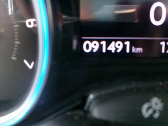 Peugeot 2008 1.6 VTI ALLURE CLIMA NAVI PANO picture 20