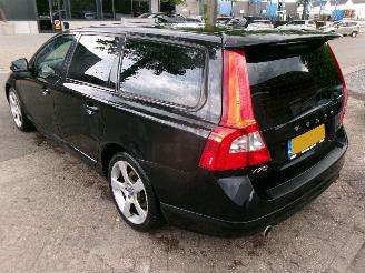 Volvo V-70 2.4 D5 R-DESIGN SUMMUM GEEN SCHADE picture 8