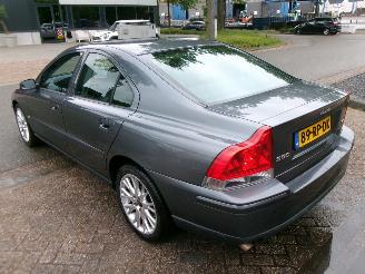 Volvo S-60 2.4 D 5 MOMENTUM picture 8