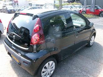 Peugeot 107 1.0 ENVY AIRCO picture 6
