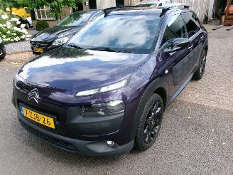 Voiture accidenté Citroën C4 cactus 1.2 I FEEL 2015/2
