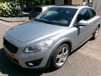 uszkodzony samochody osobowe Volvo C-30 1.6 D2 R-EDITION 2012/6