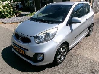 Voiture accidenté Kia Picanto 1.2 CVVT COMFORT PACK CLIMA 2011/11