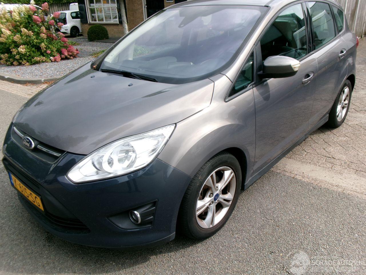 Ford C-Max 1.0 TITANIUM