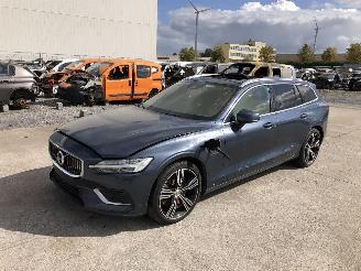 Uttjänta bilar auto Volvo V-60 T8    2.0 2019/2
