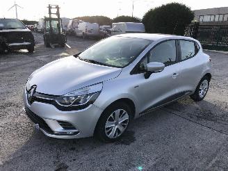 Démontage voiture Renault Clio 1.5 DCI 1901/1