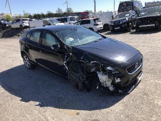 Volvo V-40 1.6 D picture 2