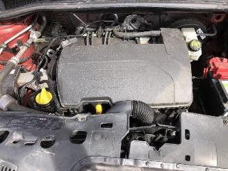 Renault Clio 4   1.1 picture 18