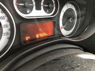Fiat 500L 1.4 I picture 24