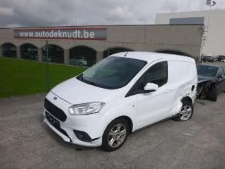 Voiture accidenté Ford Tourneo Courier 1.0 TURBO 2023/6